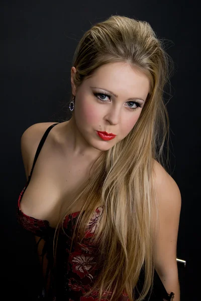 Sexy jeune femme dans le corset . — Photo