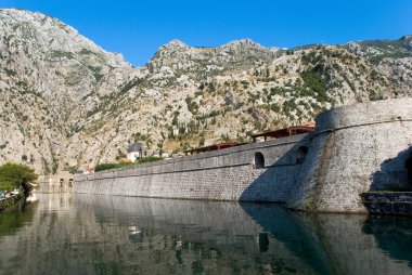 Kalenin duvar eski şehir kotor, Karadağ