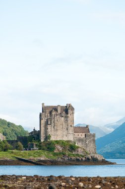 Eilean donan Kalesi, İskoçya'da çok popüler Simgesel Yapı