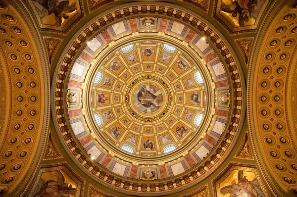 Interior de la basílica — Foto de Stock