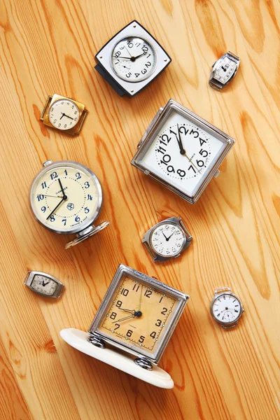 Vecchio orologio meccanico — Foto Stock