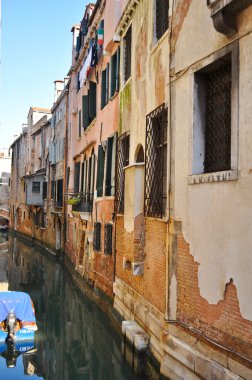 WALLS AND WINDOWS IN VENICE clipart