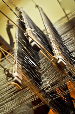 HAND WEAVING LOOM