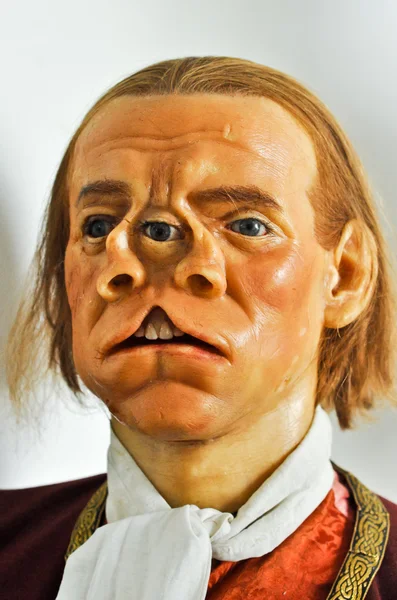 Mytologisk figur av vax med två näsor och tre ögon — Stockfoto