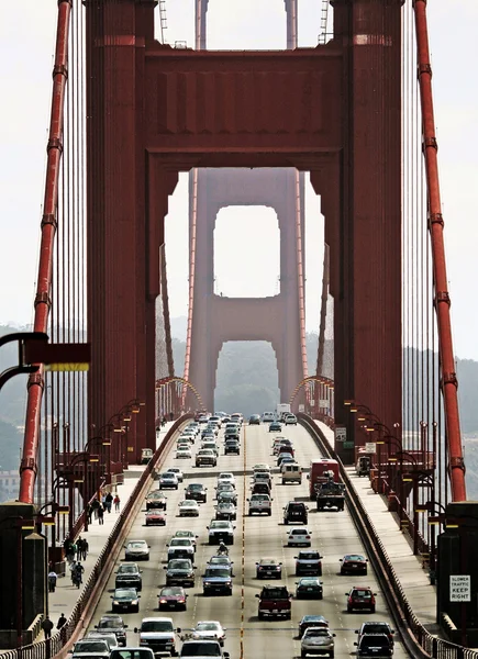 Ponte portão dourado — Fotografia de Stock