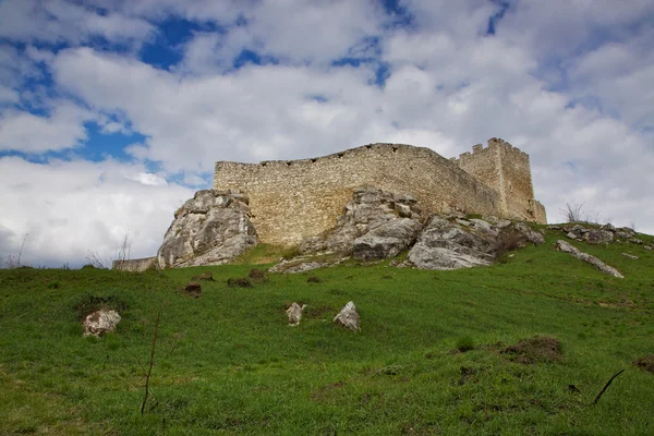 Стены замка Спис в Словакии — стоковое фото
