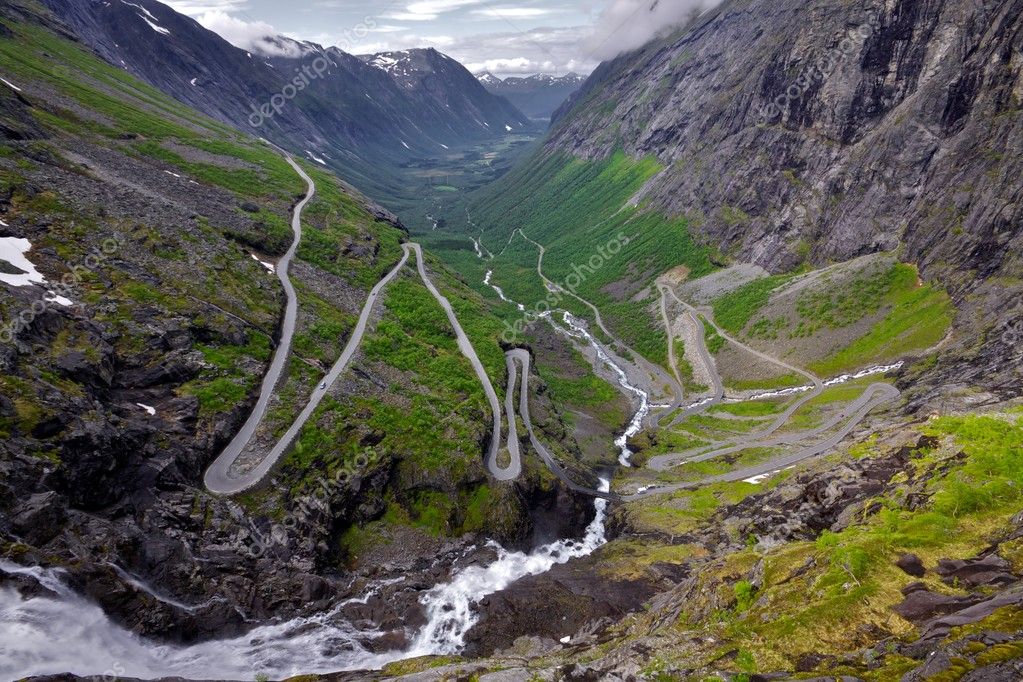 Trollstigen pass, Noorwegen — Stockfoto © tom.griger #8569641