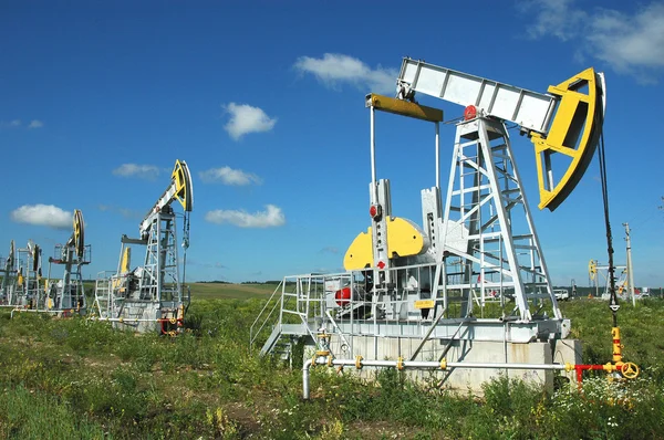 Russia.Produzione di petrolio sul giacimento petrolifero — Foto Stock