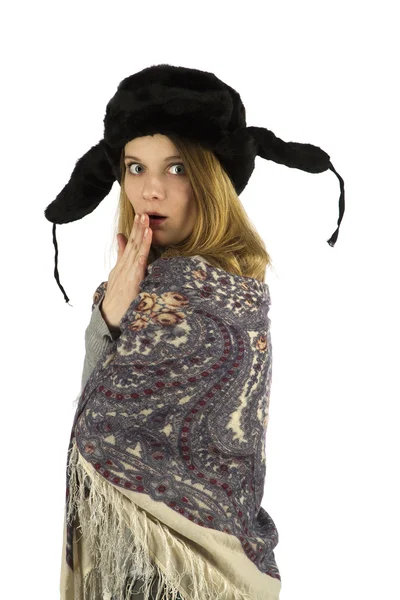 Earflapped の毛皮の帽子の少女 — ストック写真