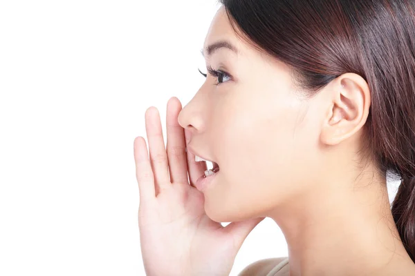 Křičí žena ústa closeup — Stock fotografie