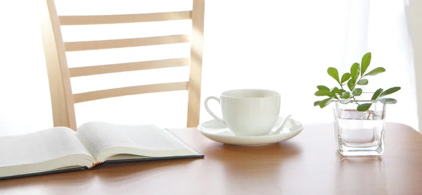 Leisure time with a book and coffee — Stock Image Leisure time with a book and coffee Royalty Free Stock Images