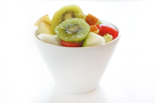 Gesundes Frühstück mit Obst und Salat — Stockfoto