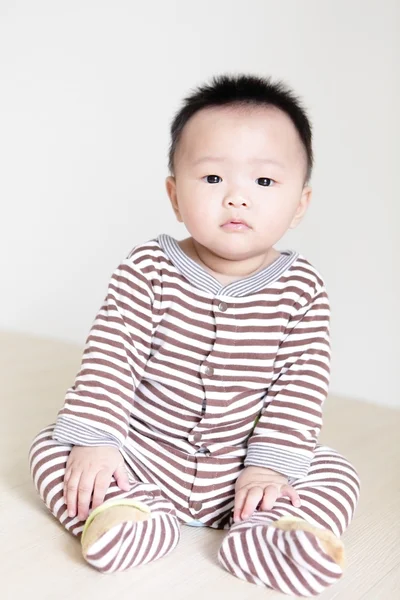 Retrato de primer plano de un bebé —  Fotos de Stock
