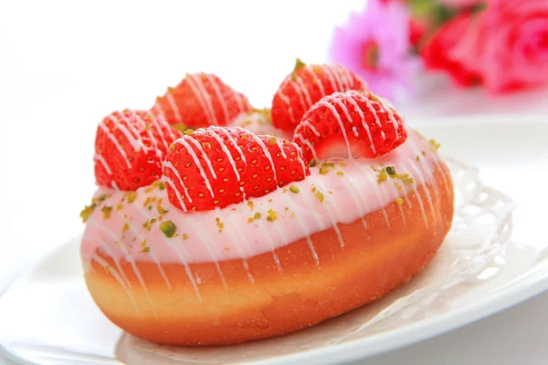 Läcker strawberry munk — Stockfoto