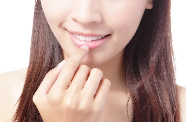 Beaitiful flicka leende mun (lip) och hand — Stockfoto