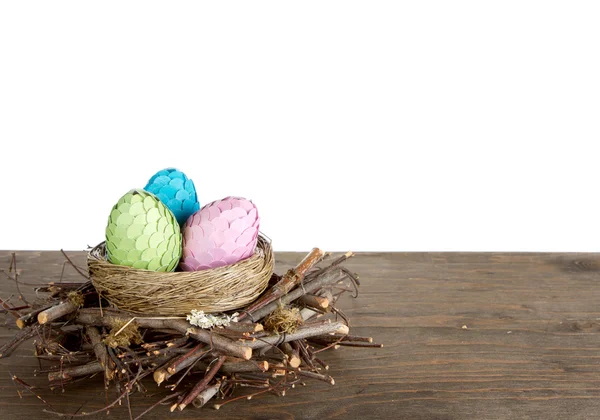 Ovos de Páscoa em um ninho — Fotografia de Stock
