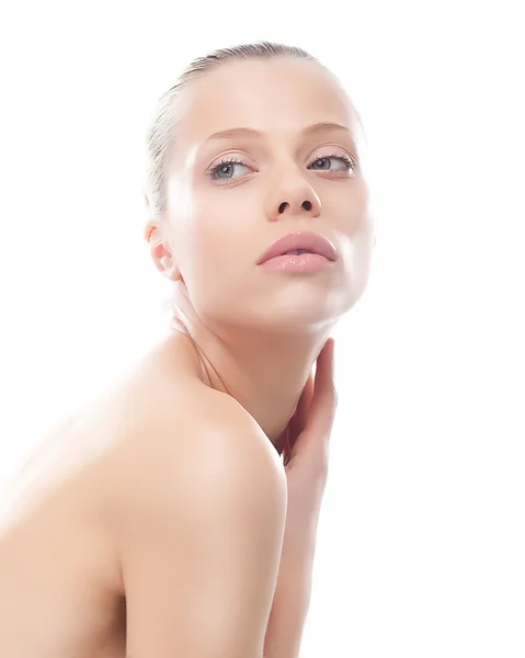 예쁜 여자-건강 한 피부와 그녀의 얼굴에서 메이크업의 관 능 — 스톡 사진