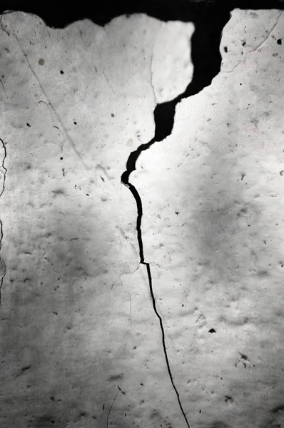 Riss an Zementwand — Stockfoto