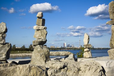 Rock formation and toronto skyline clipart