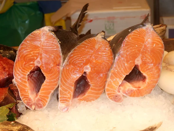 Tres salmones —  Fotos de Stock