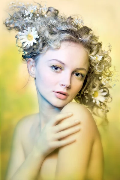 Retrato de hermosa chica — Foto de Stock