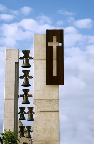 Sieben Glocken in einer Kirche — Stockfoto