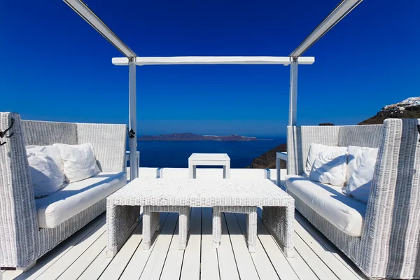 フィラ、サントリーニ島、ギリシャでの素敵な高級ホテル ロイヤリティフリーのストック写真