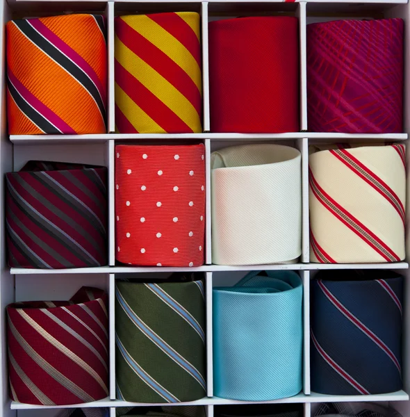 Krawatte im Schaufenster Stockbild