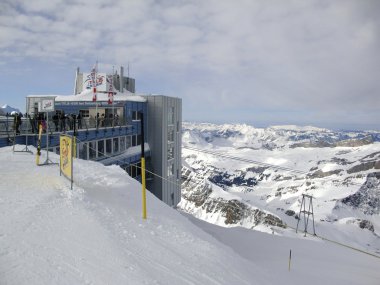 titlis üst Kayak pistinden