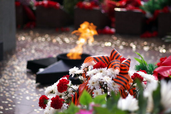 9 May. Eternal flame
