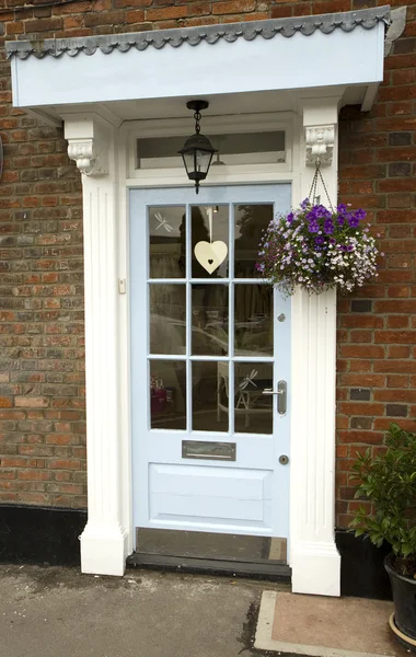 Door with Flowers — Stock Photo, Image