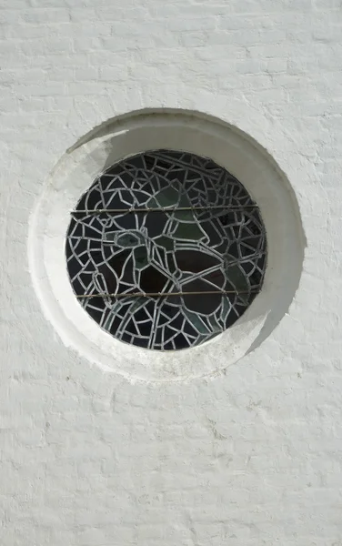 Okrągłe okna Kościoła — Zdjęcie stockowe