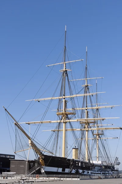 Πλοίο ψηλός στο Νεώριο — Φωτογραφία Αρχείου