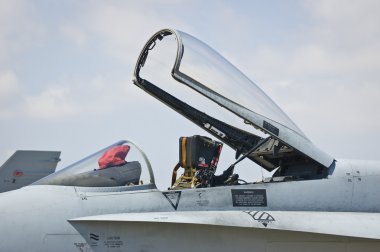 F18 cockpit