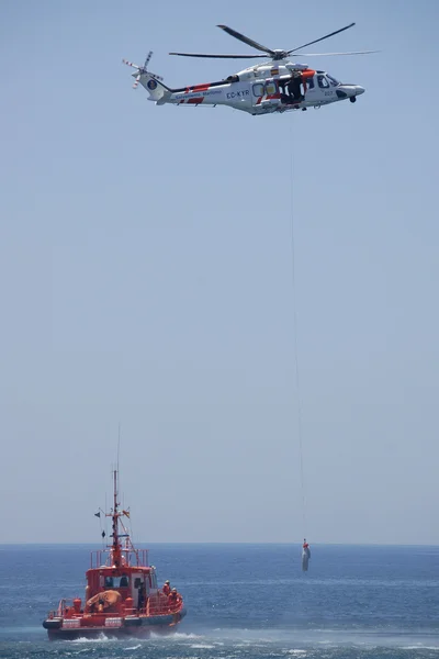 Resgate aéreo marítimo — Fotografia de Stock