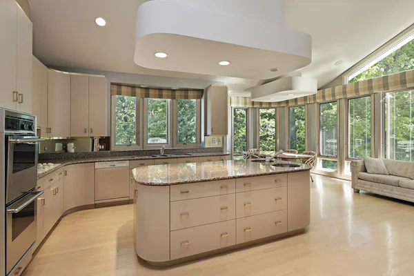 Large kitchen with center island — Stock Photo, Image