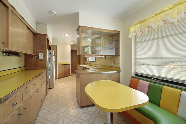 Çok renkli booth ile mutfak — Stok fotoğraf