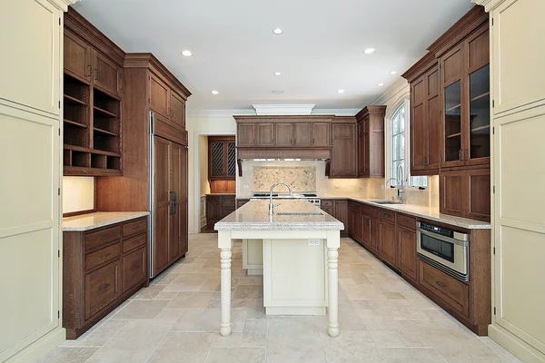 Kitchen with granite island — Stock Photo, Image