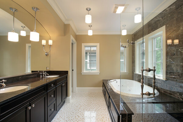 Master bath with black tub area