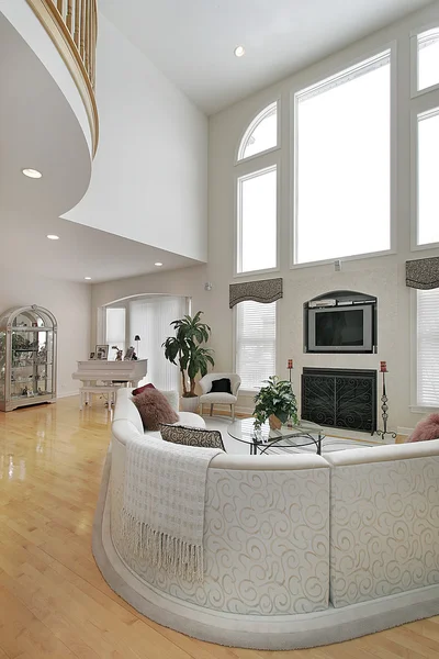 Large white living room — Stock Photo, Image