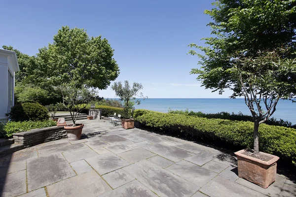 Patio with lake view — Stock Photo, Image