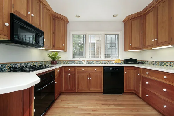 Kitchen in suburban home — Stock Photo, Image