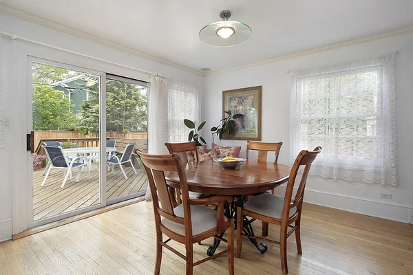 Dining room with view to deck — Stock Photo, Image