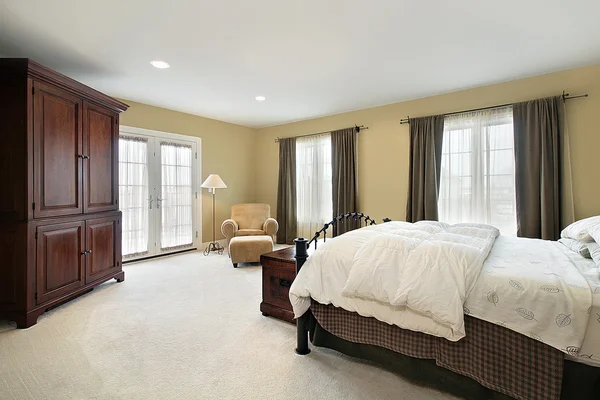 Hauptschlafzimmer in Luxus-Haus — Stockfoto