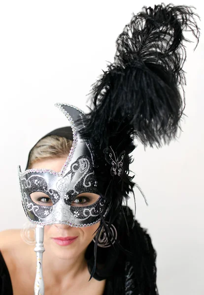Frau mit grauer Maske — Stockfoto