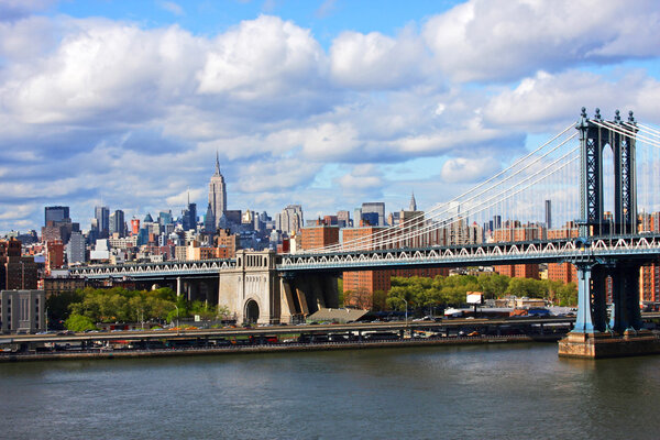 Manhattan Bridge and Empire State Building cityscape