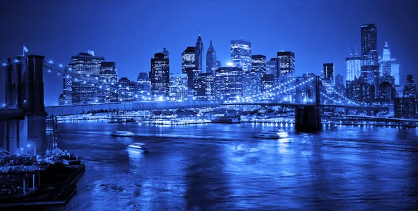 Ponte de Brooklyn em Nova York à noite — Fotografia de Stock