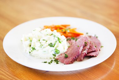 Corned beef dinner clipart