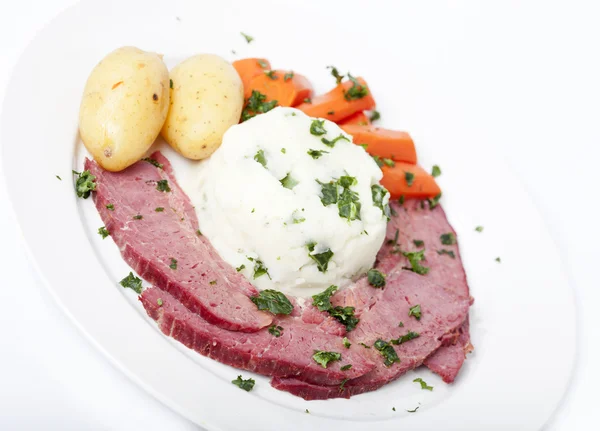 Traditional Corned Beef Dinner — Stock Photo, Image