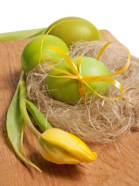 Tulipa e ovos de Páscoa — Fotografia de Stock